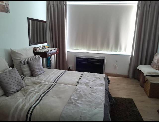 1 BEDROOM PROPERTY TO RENT IN NORTH BEACH